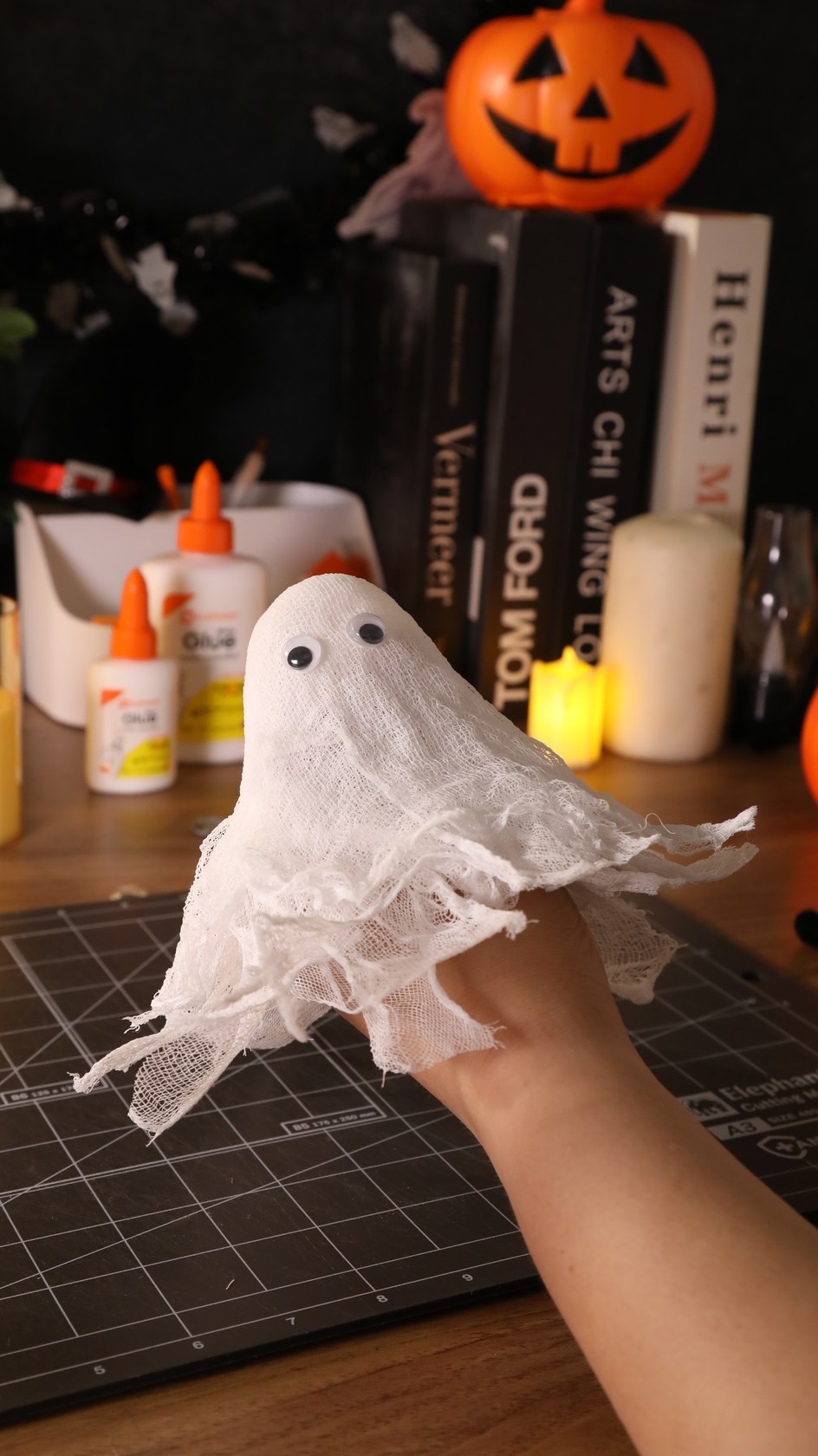 ขั้นตอนการทำโคมไฟผี DIY ตอนที่ 3
