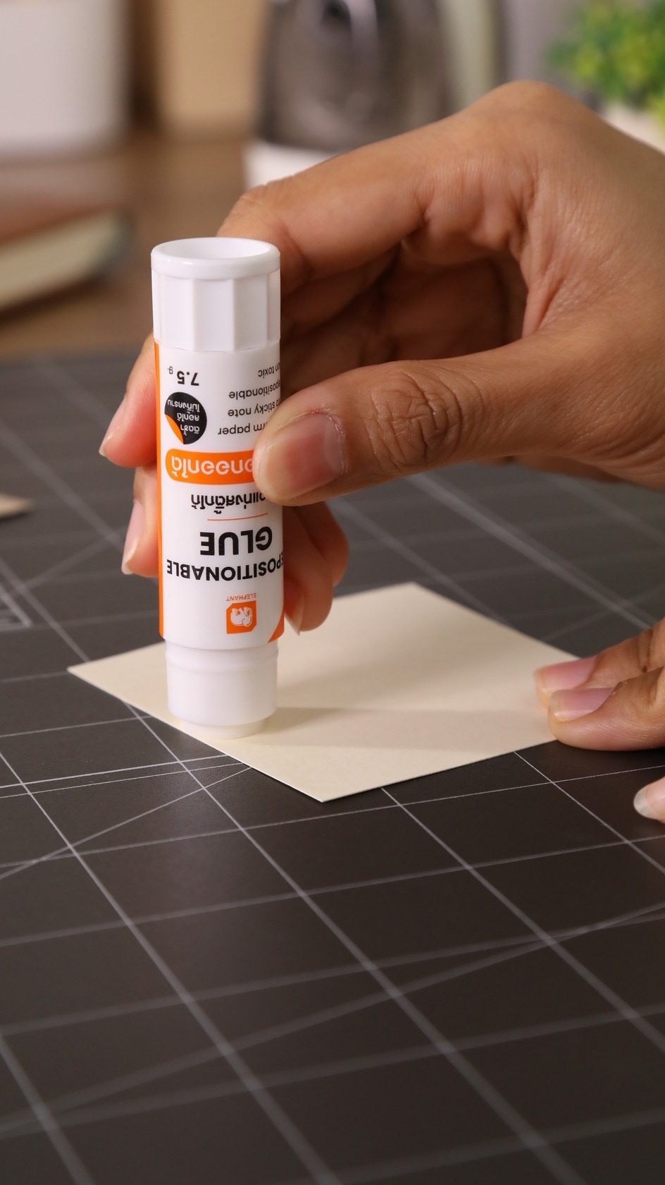 ขั้นตอนการเตรียมพื้นผิวก่อนติดกาว Sticko ตราช้าง